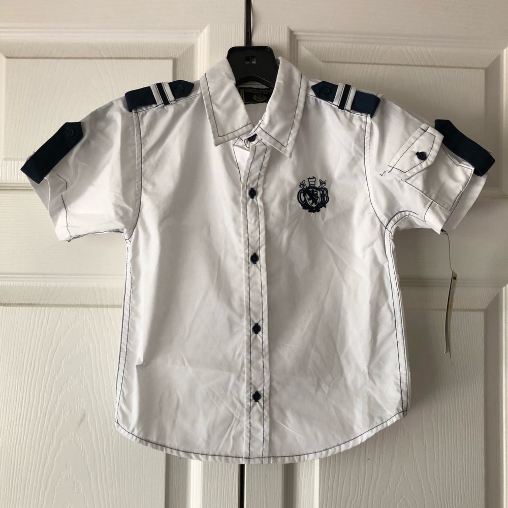 NWT College Boys Short-Sleeve Shirt, size 3T